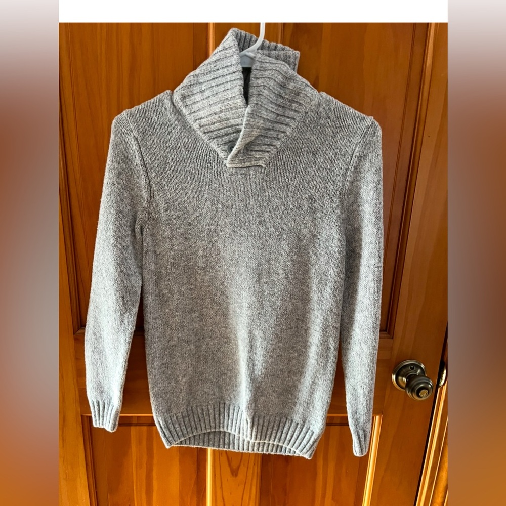 Urban Pipeline sweater